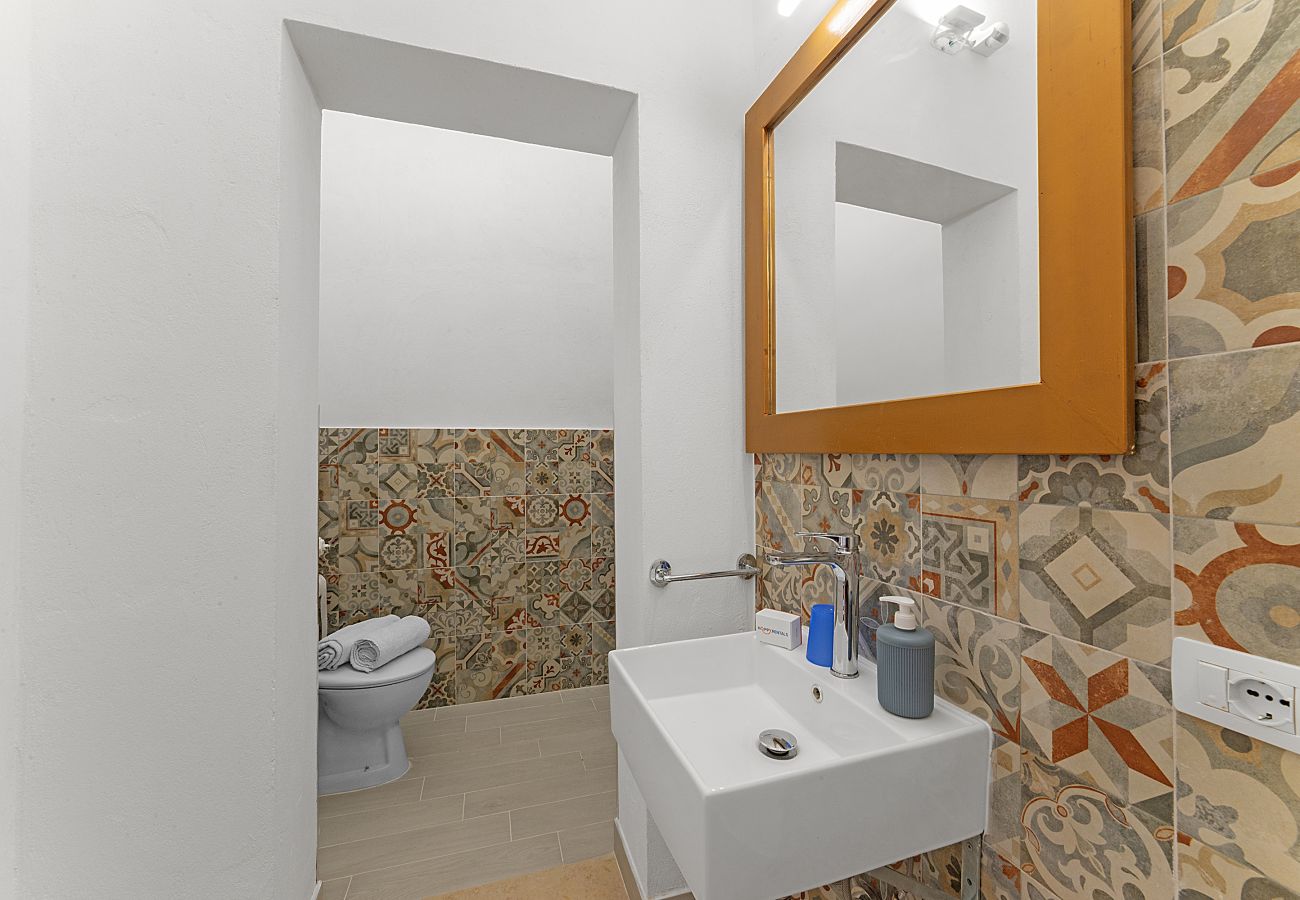 House in Santa Cesarea Terme - V251 Detached House with Garden in Cerfignano